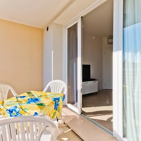 Marina - Agenzia Cocal Apartment