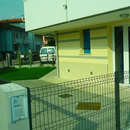 Marina - Agenzia Cocal Caorle