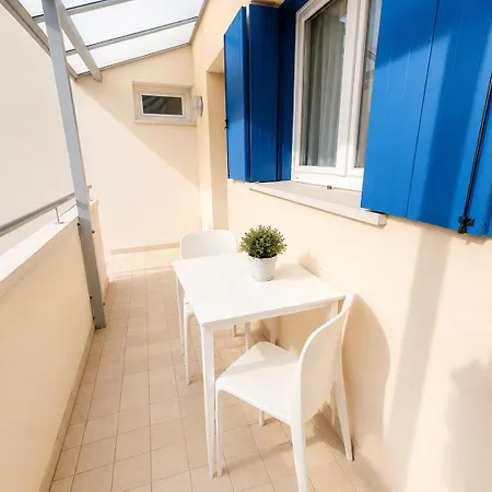 Marina - Agenzia Cocal * Caorle